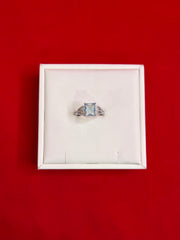 Pure Silver Women’s Ring (Size 8) WR197