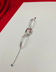 Women’s Shiny Adjustable Bracelet Style Watch.