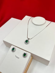 Green Oval Spark Pendant Set