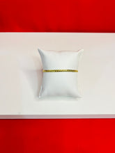 Pure Silver Gold plated Bracelet (7.5 Inch) Mb68