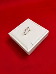 Pure Silver Women’s Ring (Size 9) WR225