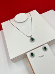Green Oval Spark Pendant Set