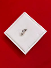 Pure Silver Women’s Ring (Size 7.5) WR187
