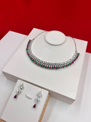 Emerald-Tip Choker Set