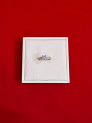 Pure Silver Women’s Ring (Size 9) WR217