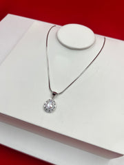 Teardrop Silver Pendant Necklace (WN112)