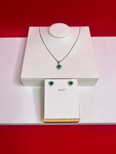 Pure Silver Elevated Green Heart Pendant Set (WN96)