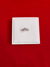 Pure Silver Women’s Ring (Size 7.5) WR202