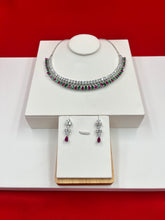 Emerald-Tip Choker Set