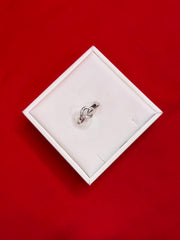 Pure Silver Women’s Ring (Size 9) WR213