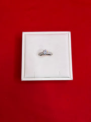 Pure Silver Women’s Ring (Size 6) WR174
