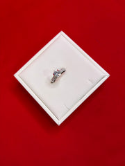 Pure Silver Women’s Ring (Size 7.5) WR202
