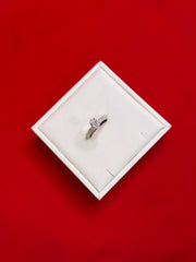 Pure Silver Women’s Ring (Size 9) WR223