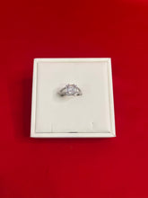 Pure Silver Ring (Size 7) WR32