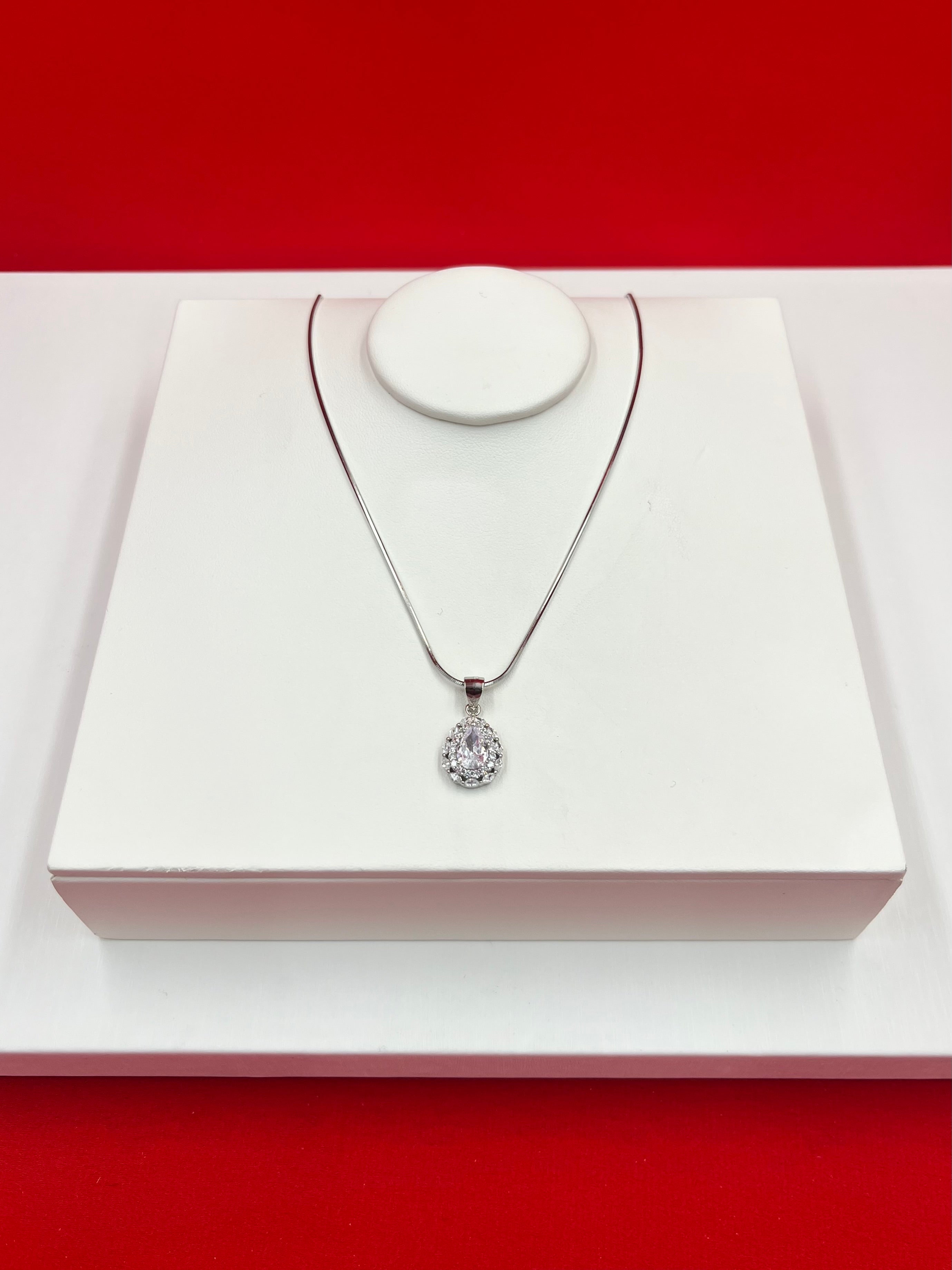 Teardrop Silver Pendant Necklace