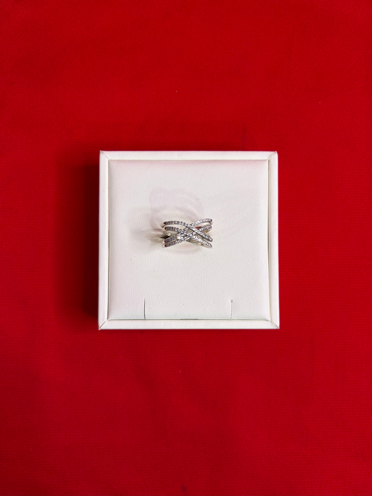 Pure Silver Women’s Ring (Size 9) WR240