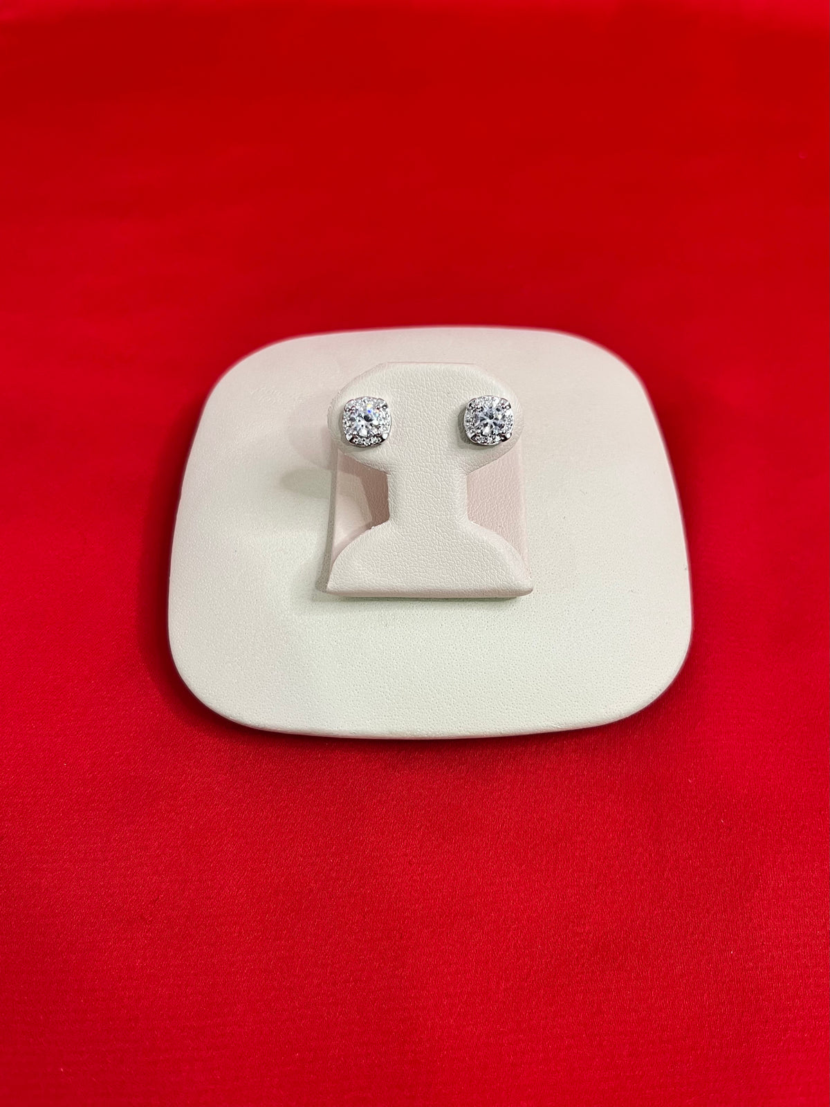 Pure Silver Stud Earrings (SE6)