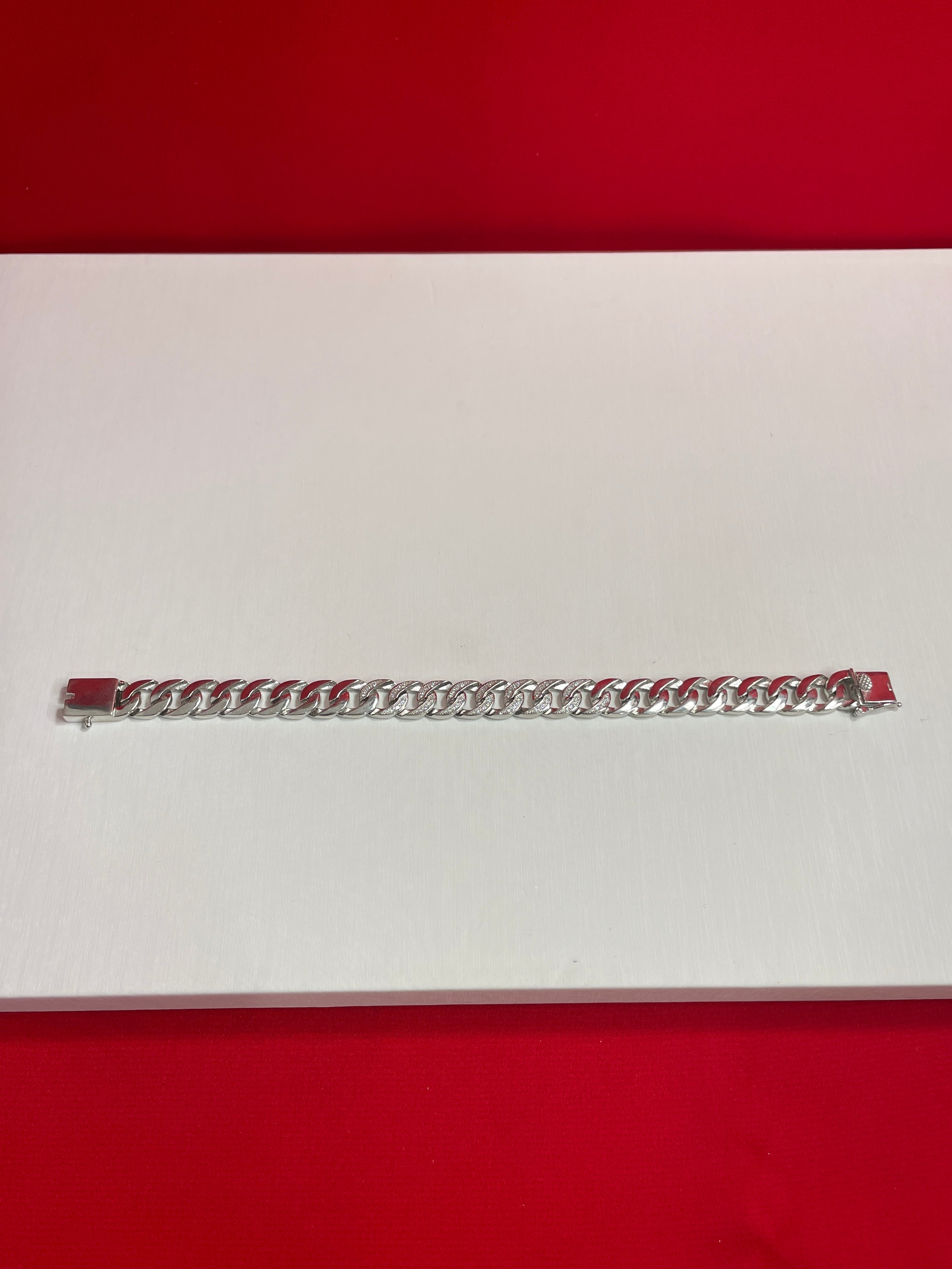Men’s Iced-out Bracelet (mi18)