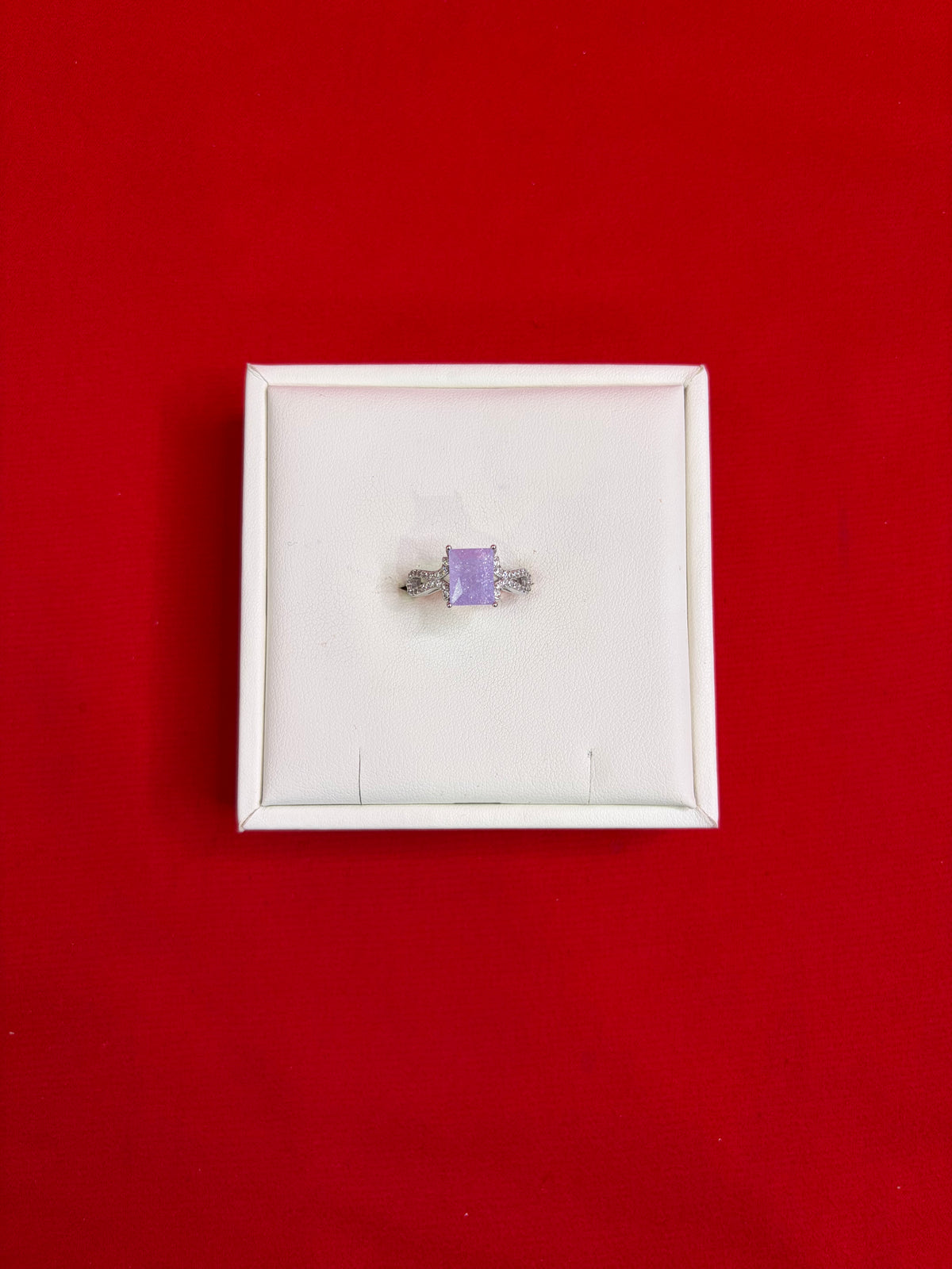Pure Silver Women’s Ring (Size 7) WR185