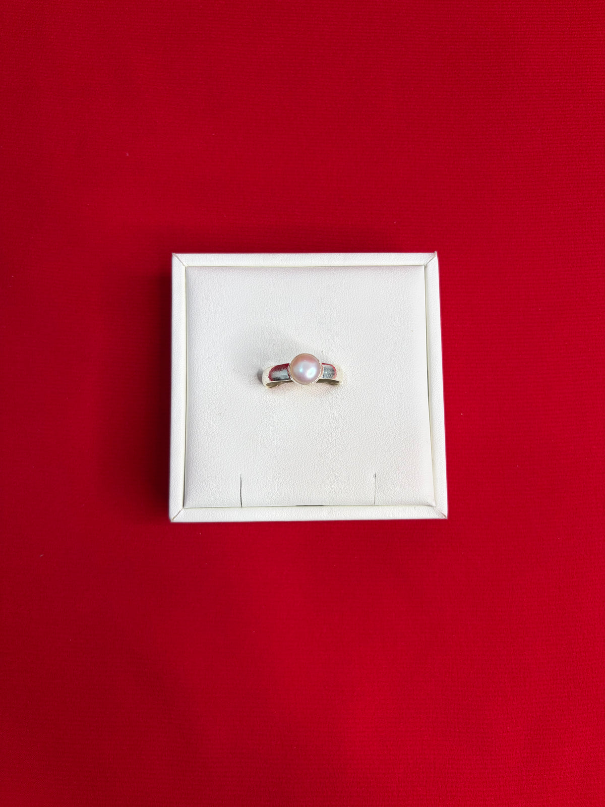 Pure Silver Pearl Ring Size 11 (PR07)