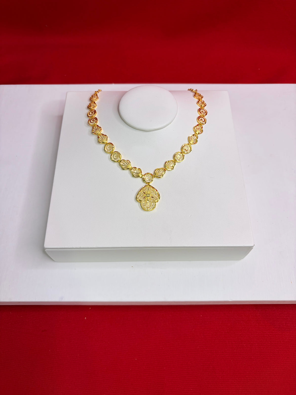 Pure Silver Gold Plated Necklace Set, without Earrings (GPS 9)