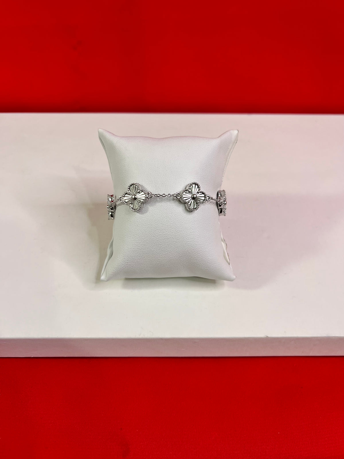 Clover Leaf Pure Silver Italian Bracelet (WB70)