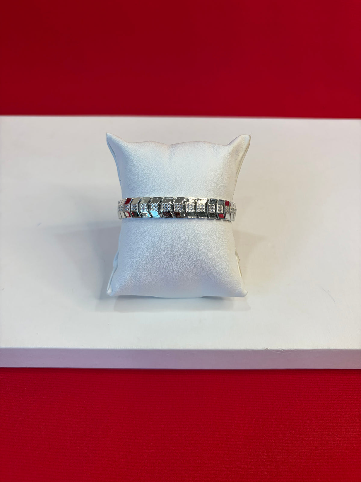 Men Silver Icedout Bracelet (MB135)