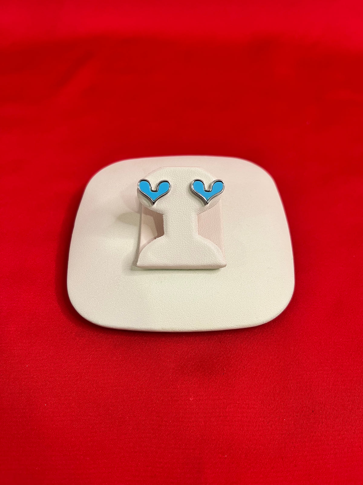 Pure Silver Stud Earrings (SE22)