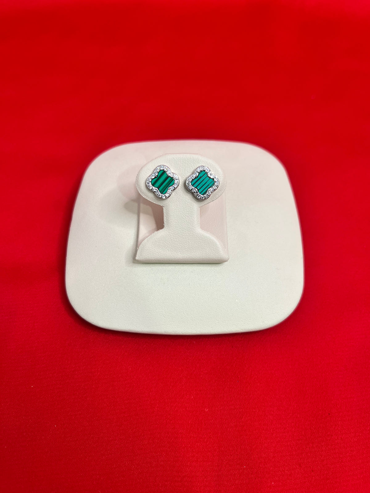 Pure Silver Stud Earrings (SE35)