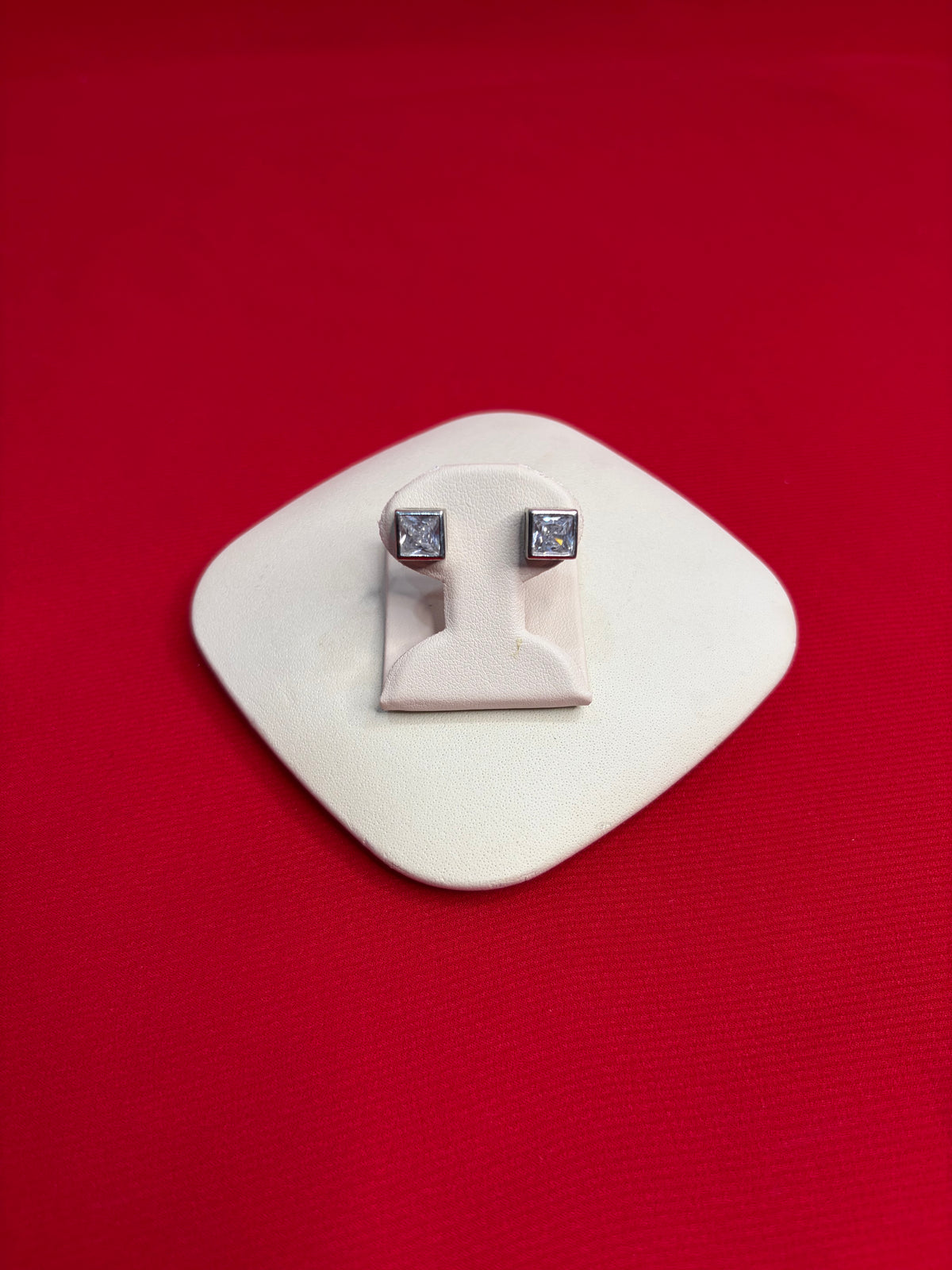 Pure Silver Stud Earrings (SE148)