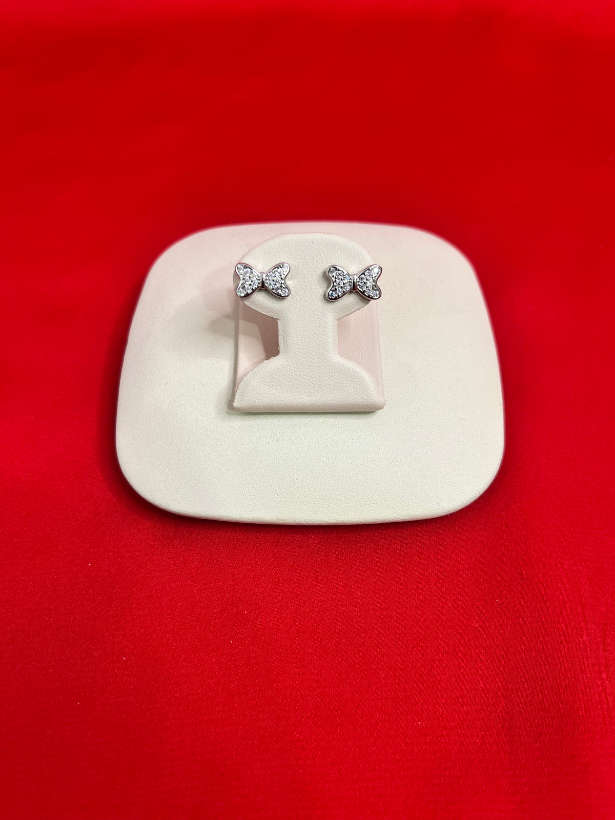Pure Silver Stud Earrings (SE67)