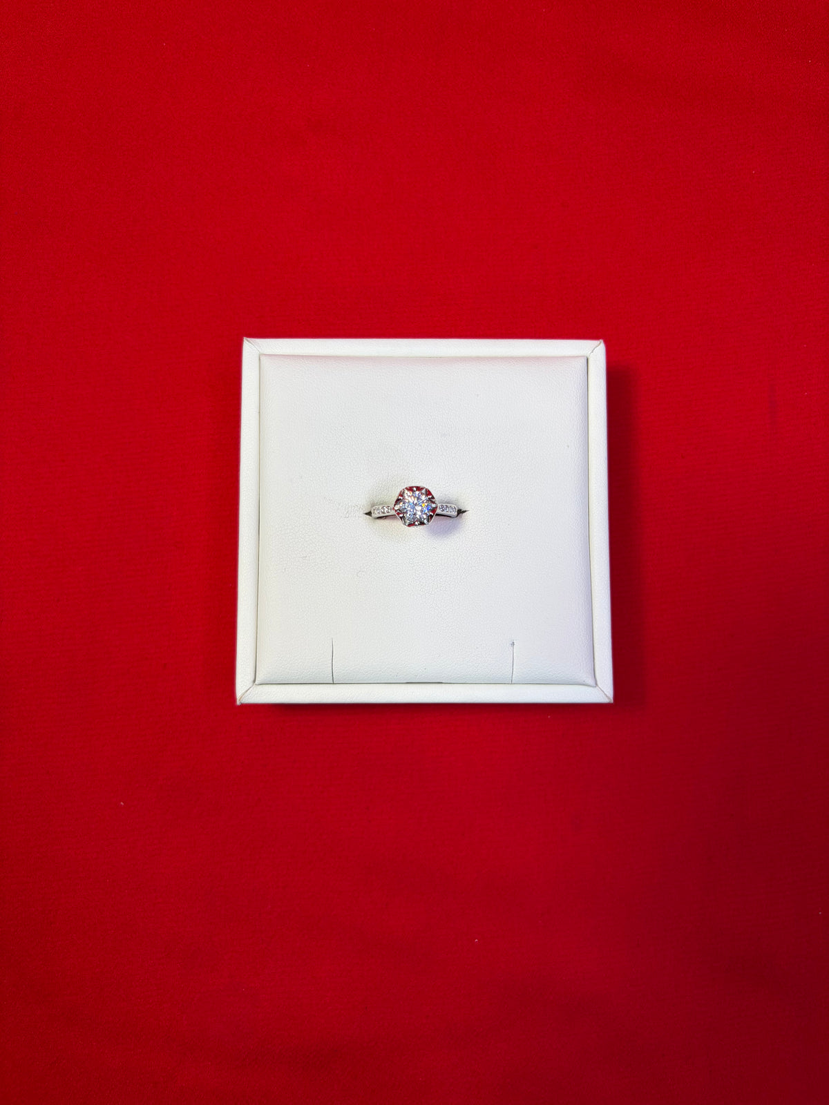 Pure Silver Women’s Ring (Size 5) WR169