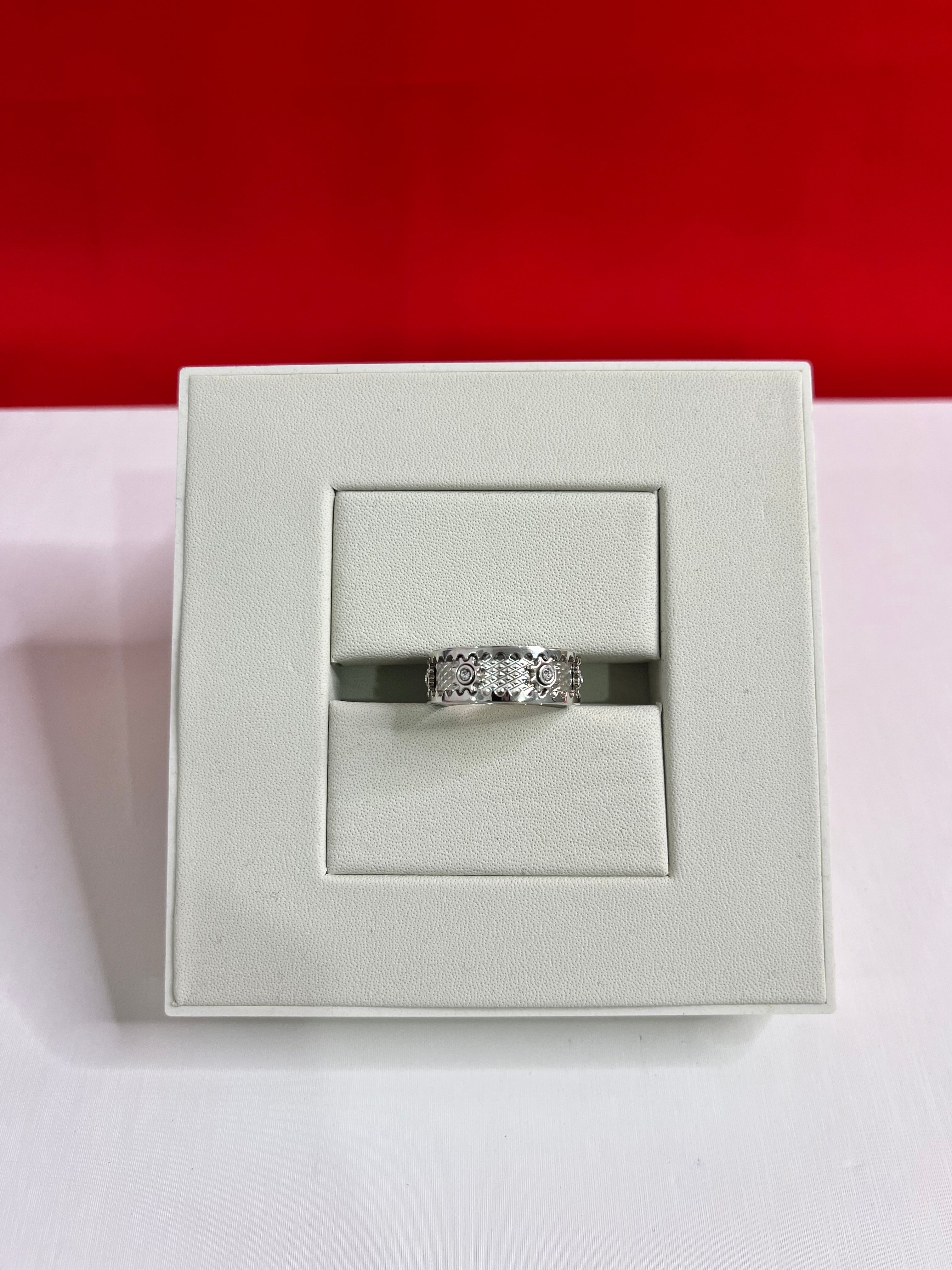 Pure Silver Band size 12