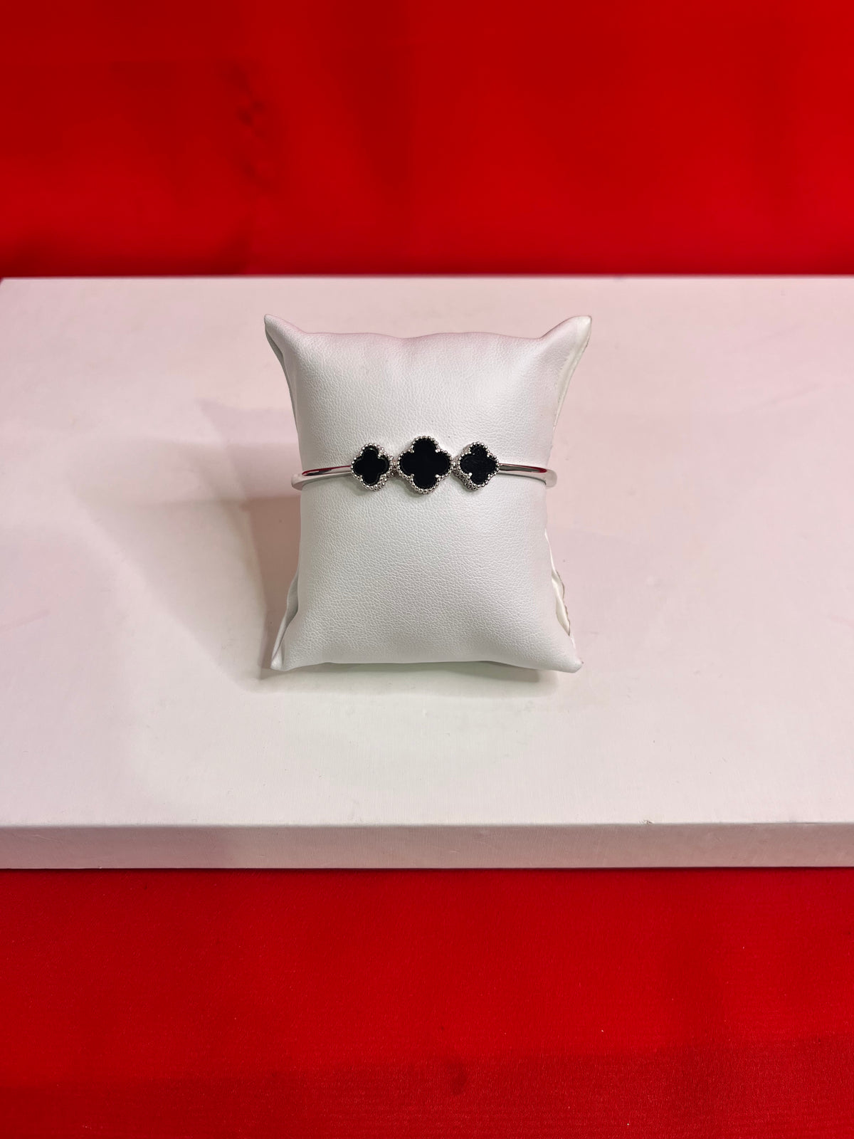Fancy Clover Leaf Pure Silver Bangle Bracelet 2.4 (SB80)