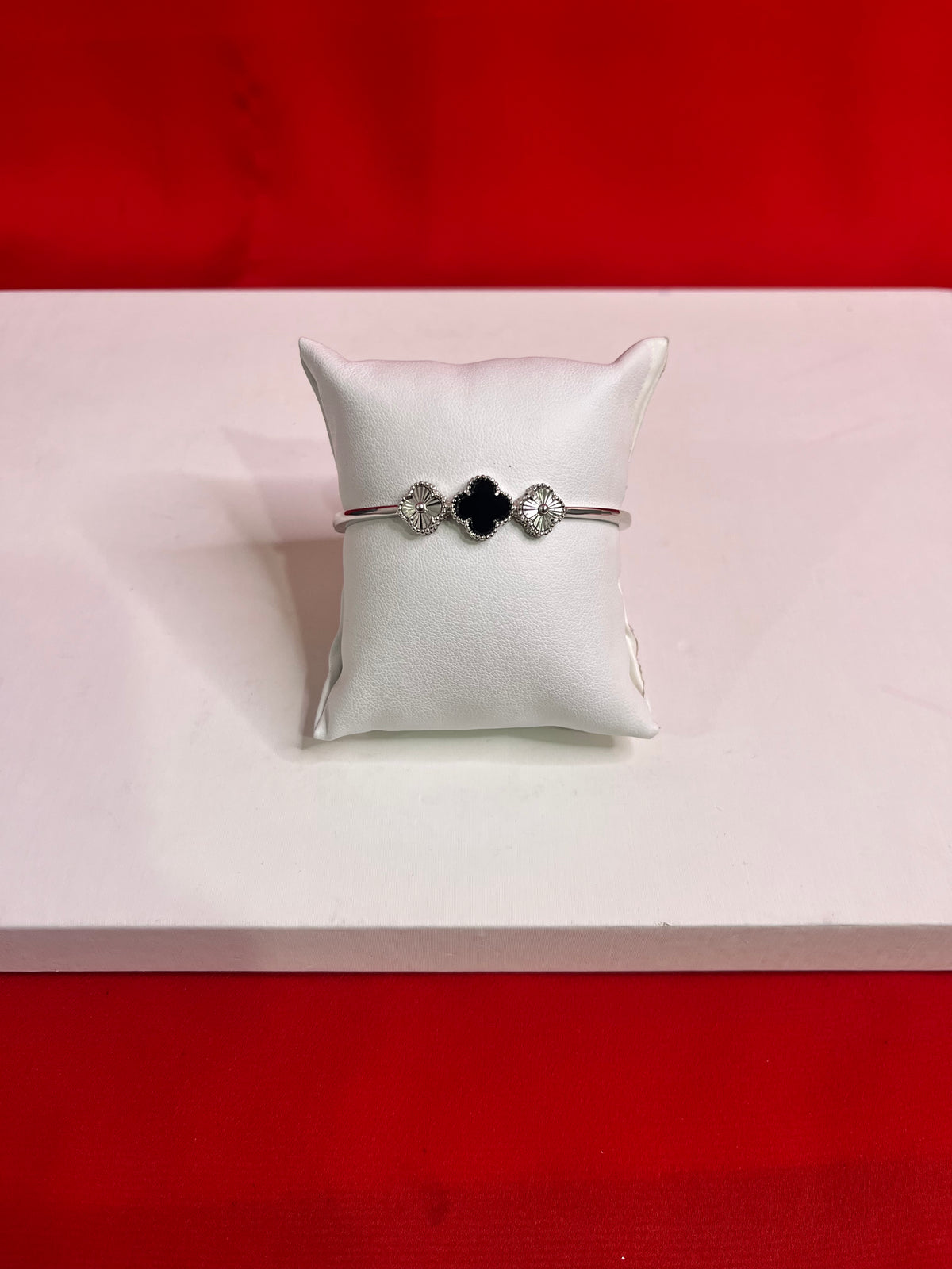 Fancy Clover Leaf Pure Silver Bangle Bracelet 2.4 (SB74)