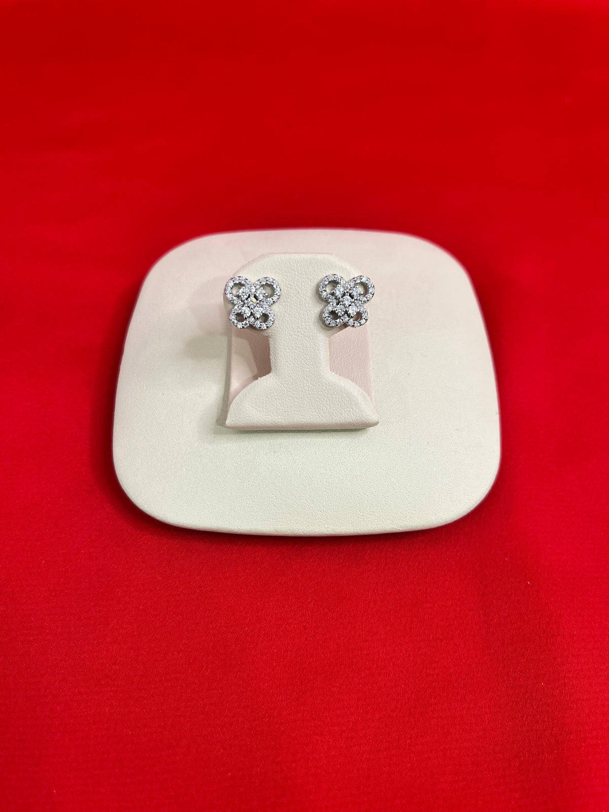 Pure Silver Stud Earrings (SE4)