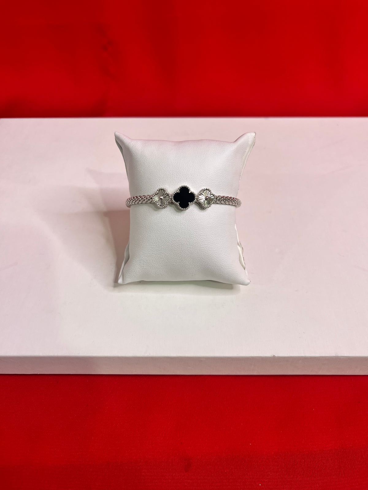 Fancy Clover Leaf Pure Silver  Bangle Bracelet 2.4 (SB75)
