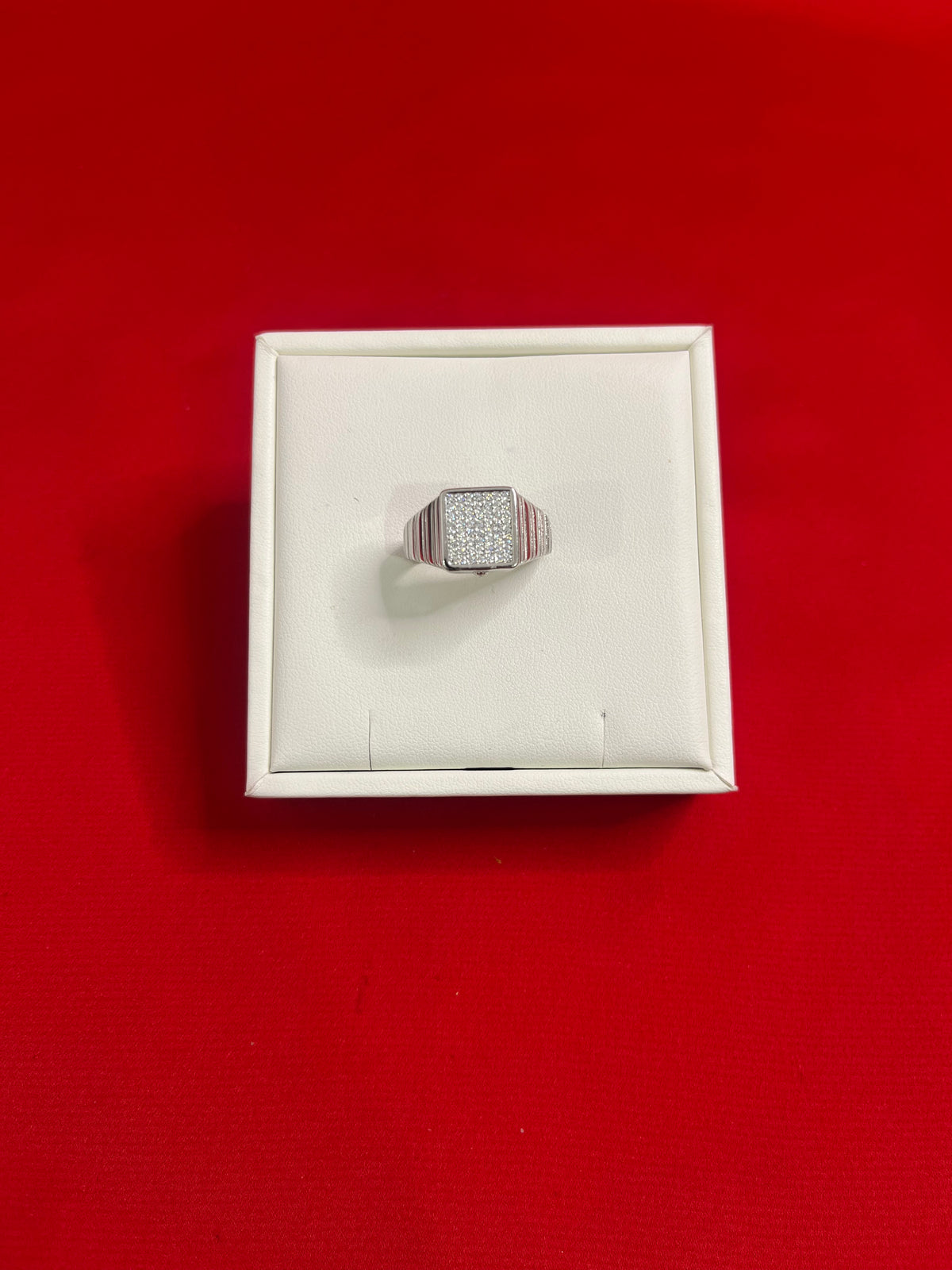 Men Silver Ring (Size 11) MR37