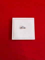Pure Silver Women’s Ring (Size 5) WR171