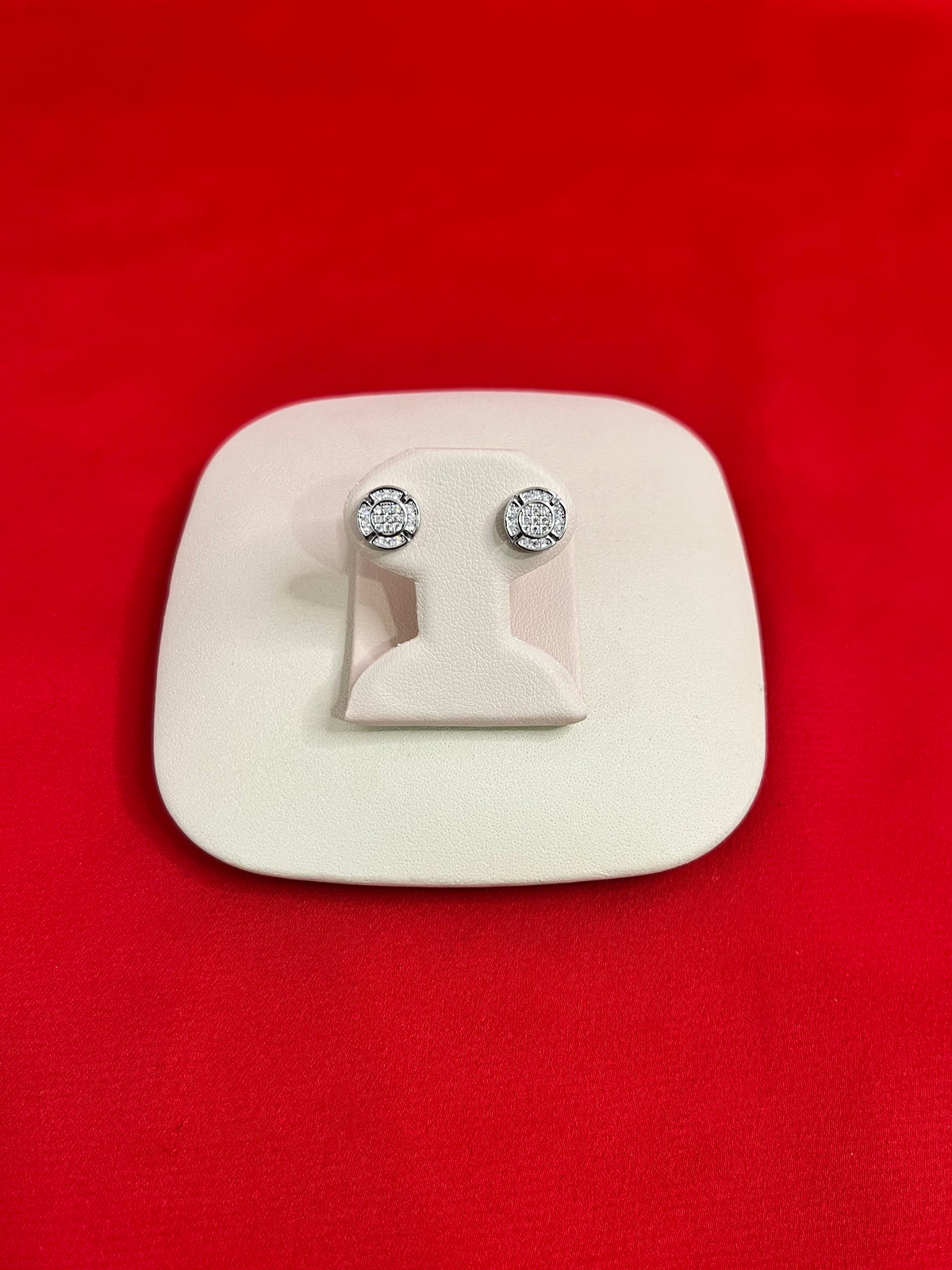 Pure Silver Stud Earrings (SE12)
