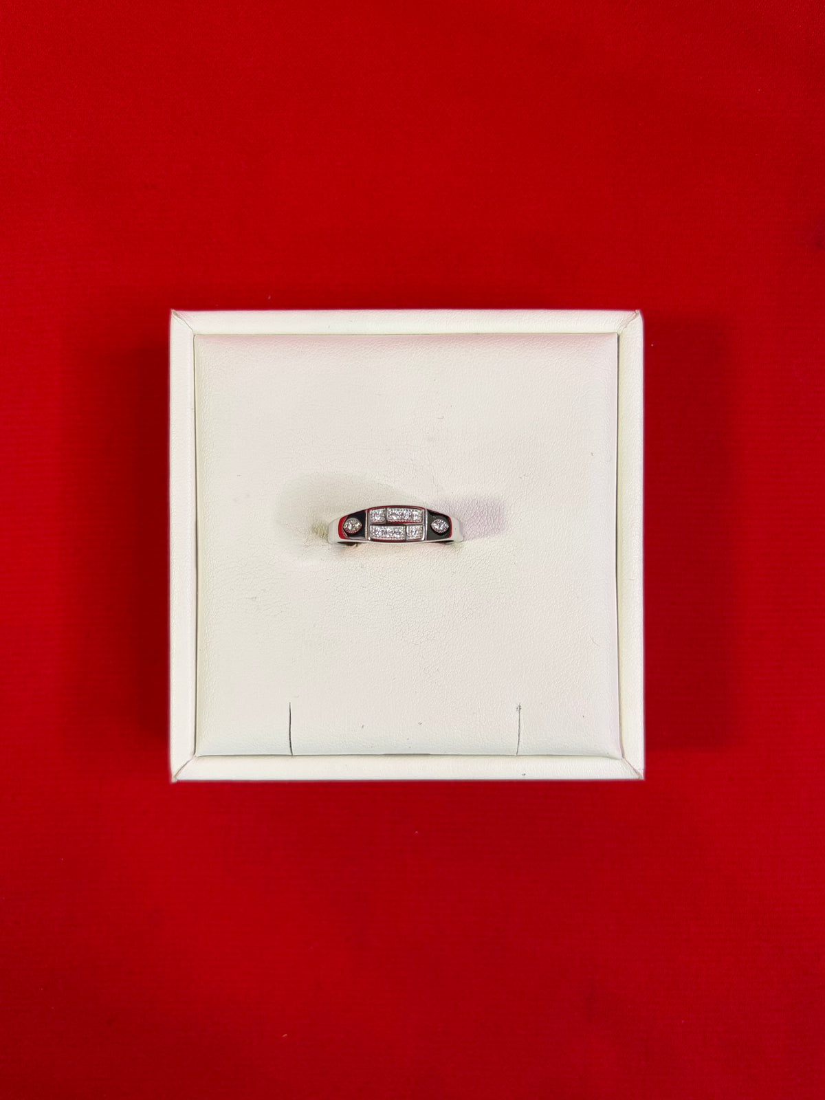 Men Silver Ring (Size 9.5) MR176