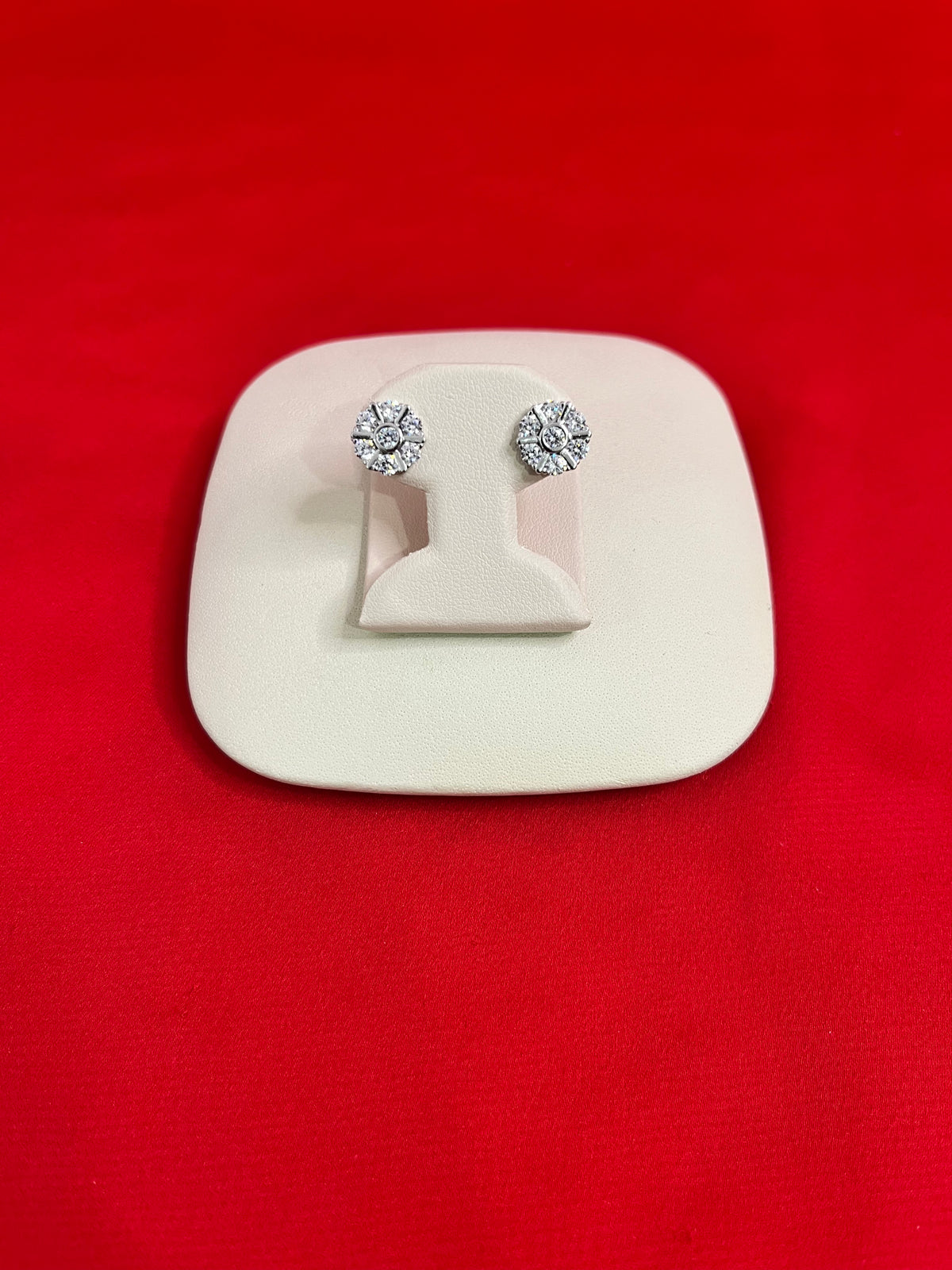 Pure Silver Stud Earrings (SE9)