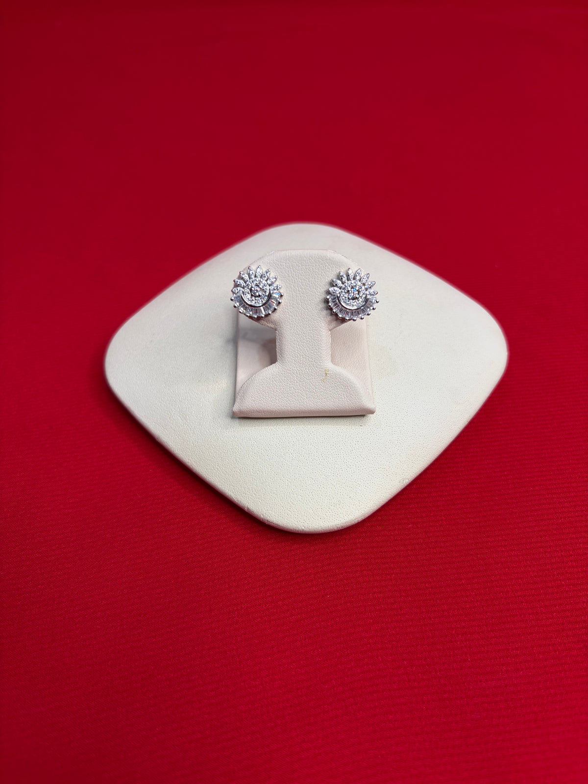 Pure Silver Stud Earrings (SE119)