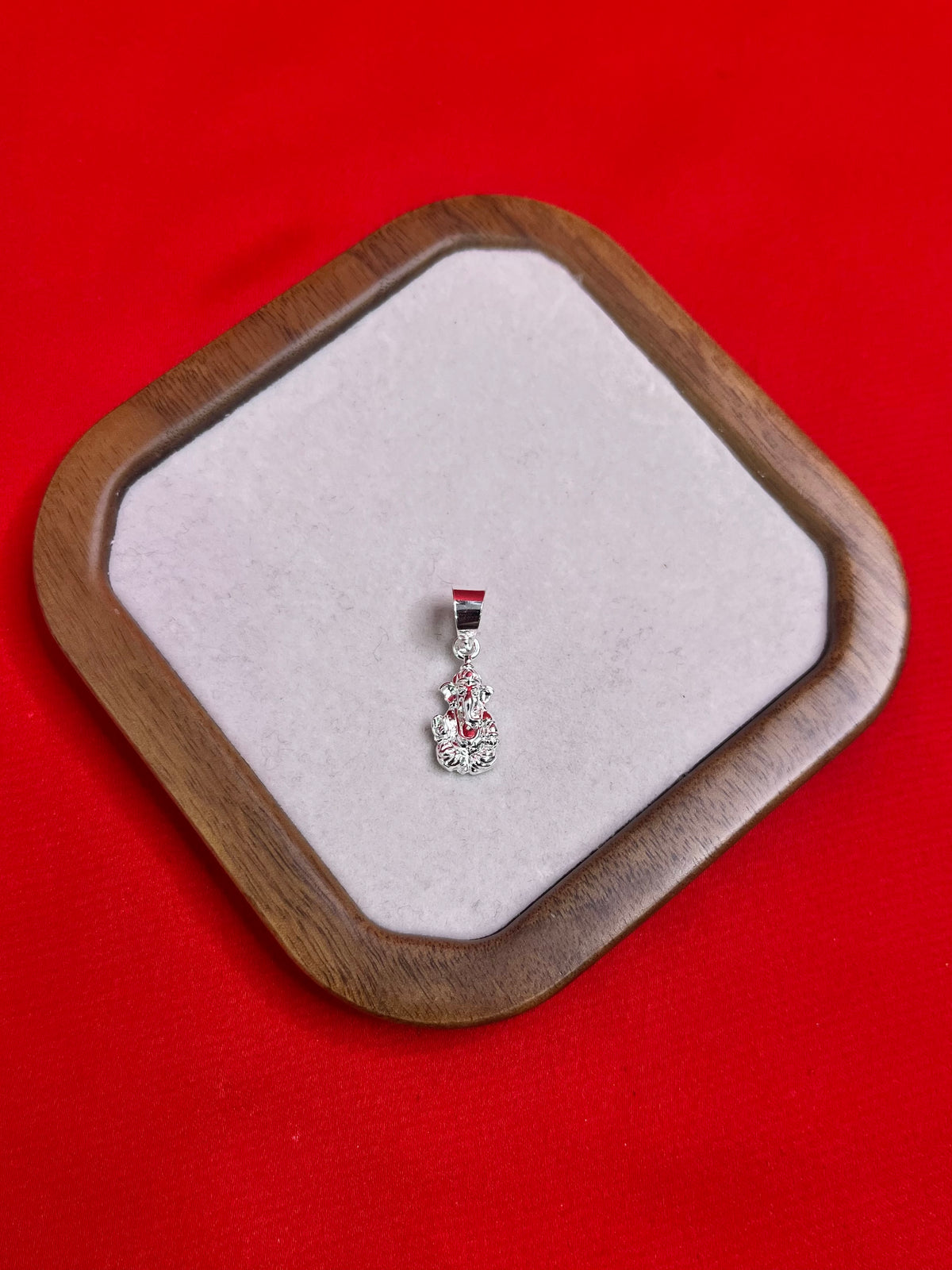Pure Silver Ganesh Ji Pendant (SP58)