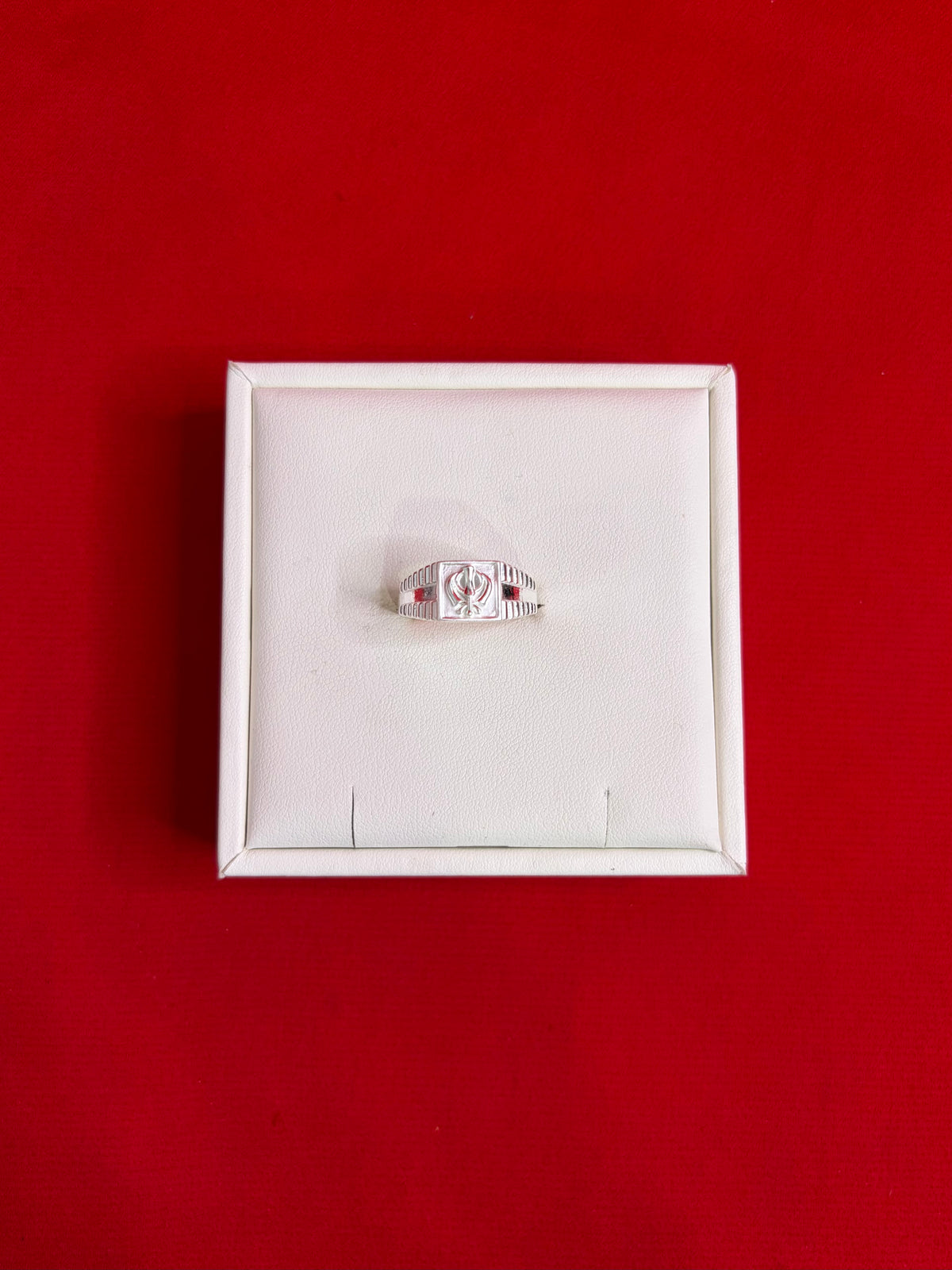 Men Silver Ring (Size 8.5) MR166