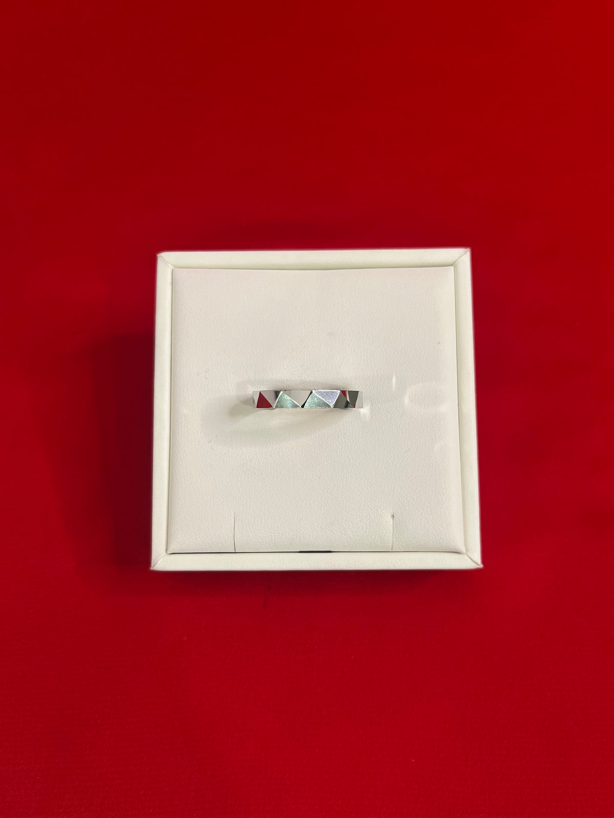 Men Silver Band (Size 14) MR83