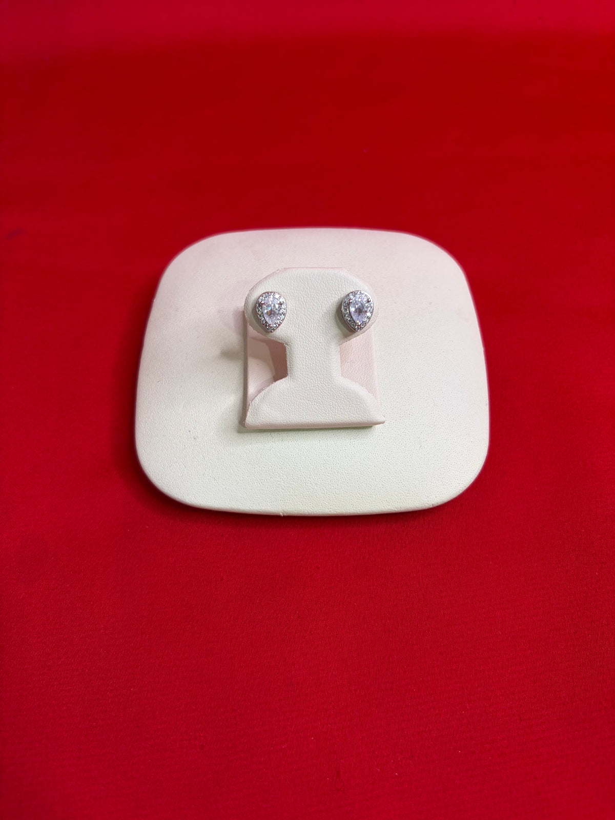 Pure Silver Stud Earrings (SE97)