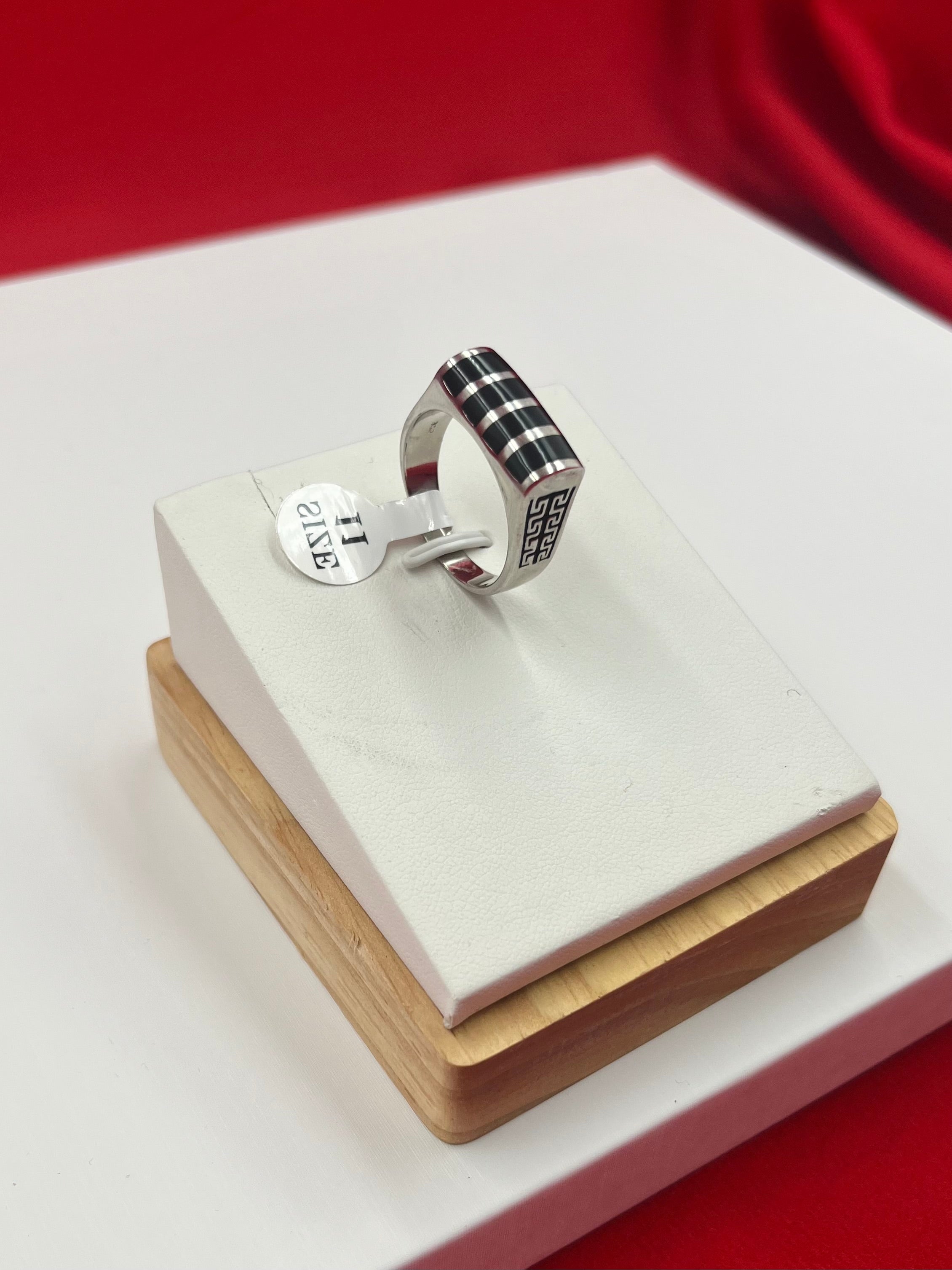 Men Silver Ring size 11