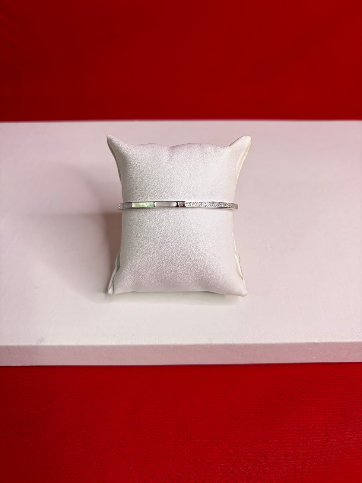 Women’s Pure Silver Bangle Bracelet (SB108)