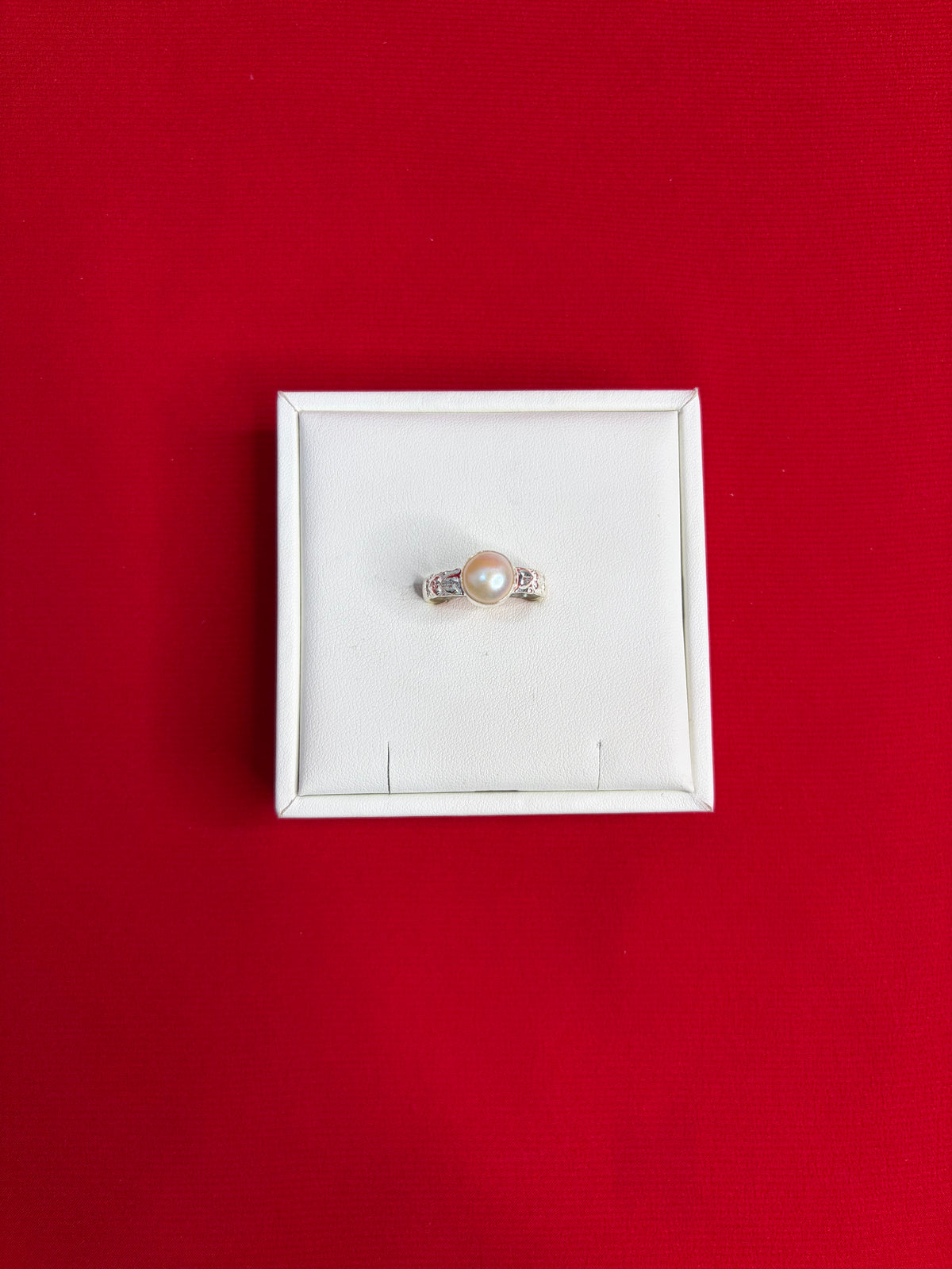 Pure Silver Pearl Ring Size 10 (PR11)